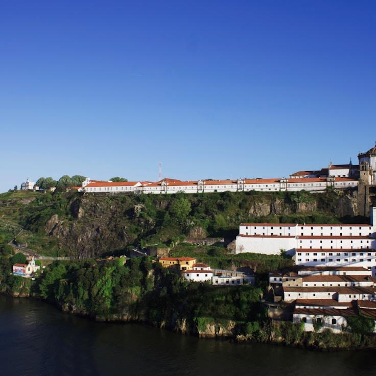 Family terraces and cafés for calm evenings in New York